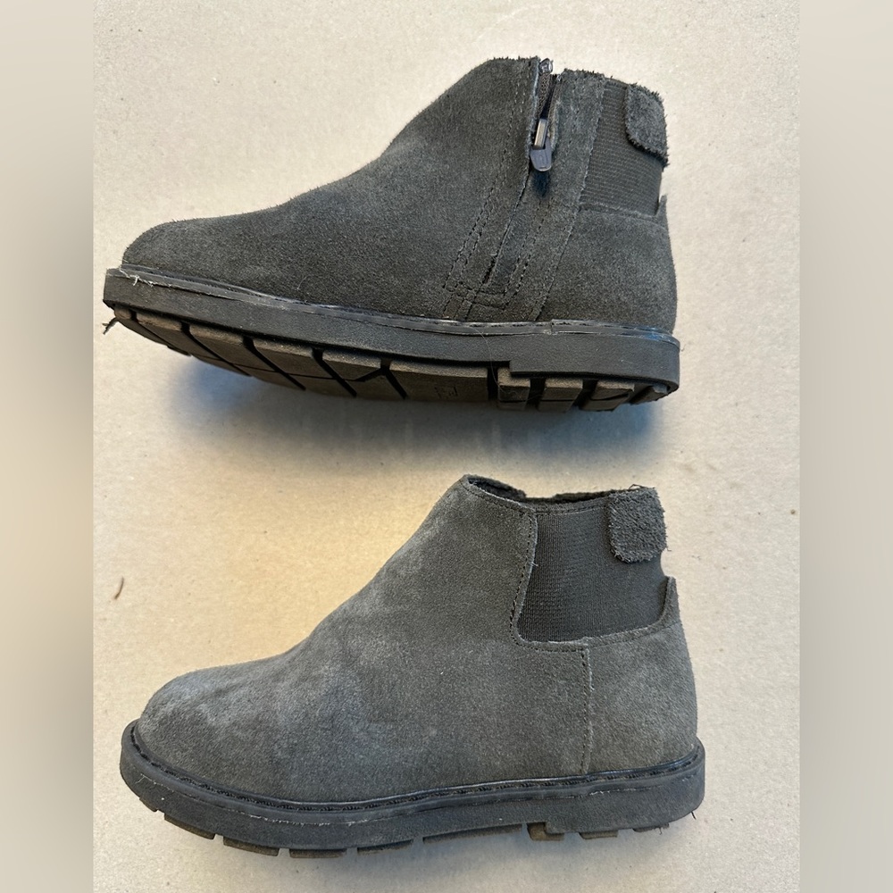 Suede Chelsea Boots